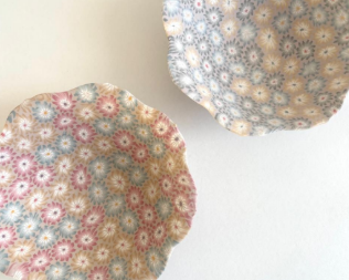 Open Medium-Small Flower Dishes by Eiko Maeda