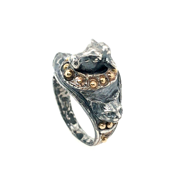 Animal Head Ring by Catrie